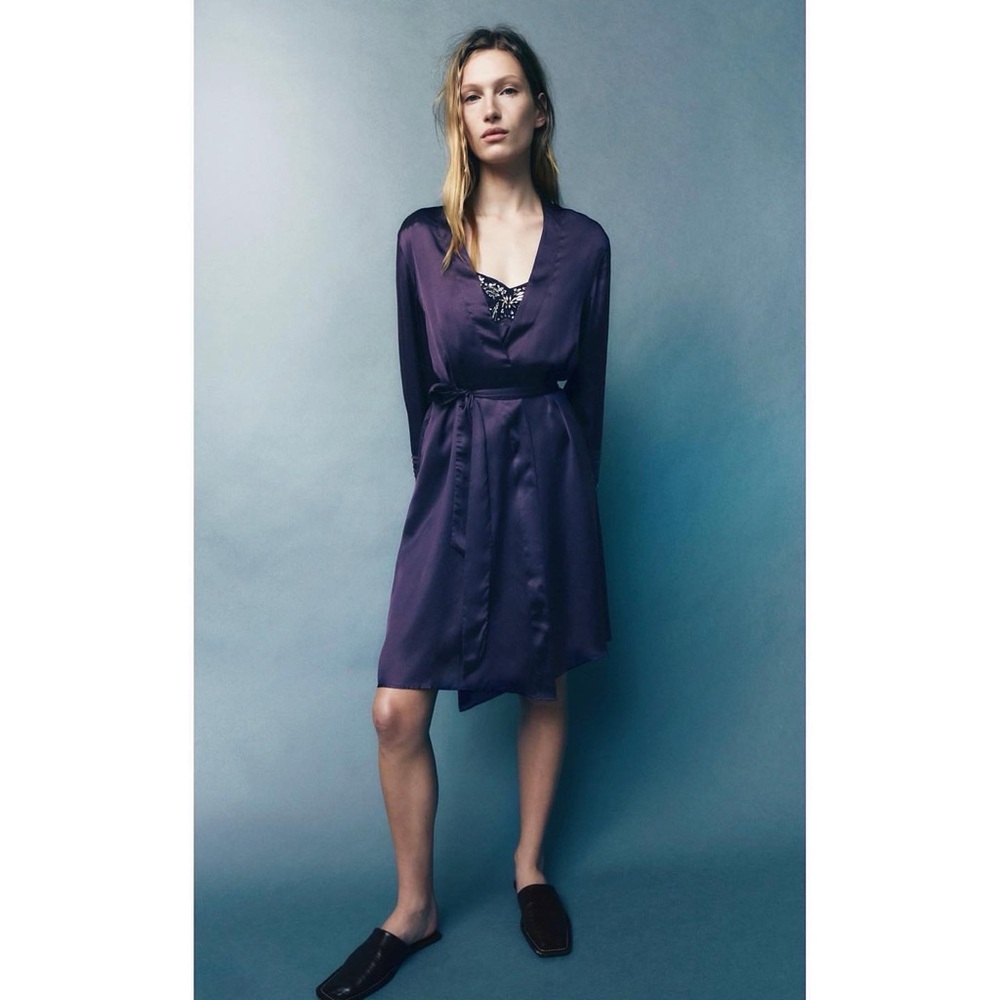 NWT Zara Satin Jewel Trim Beaded Robe Size Small
